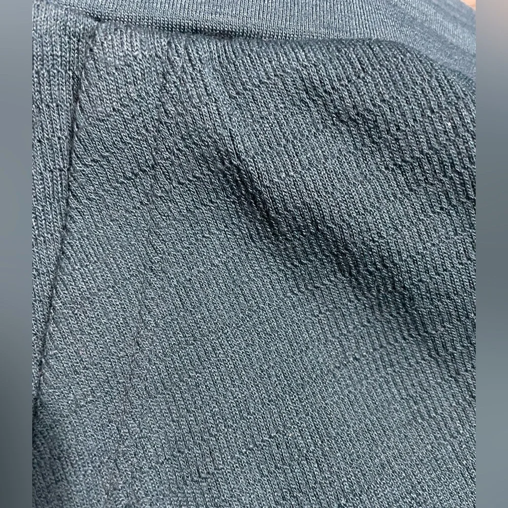 Wool& Women's Joggers - Picture 4 of 4